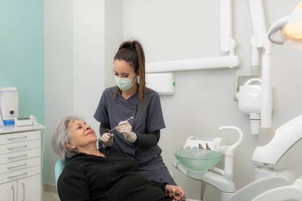 Best Weekend Emergency Dentist in Bloomington, TX